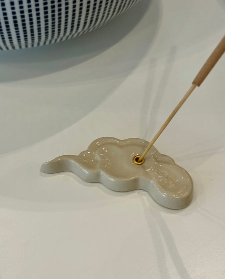 Ceramic Cloud Incense Holder | White