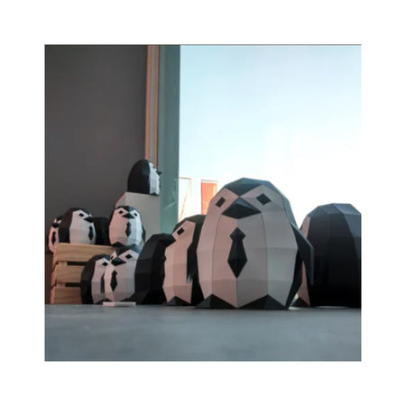 Dianhua Gallery | Penguin Sculpture