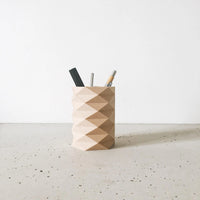 Minimum Design | Origami Pen Holder